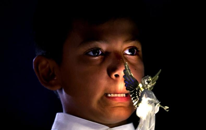 Las Posadas procession