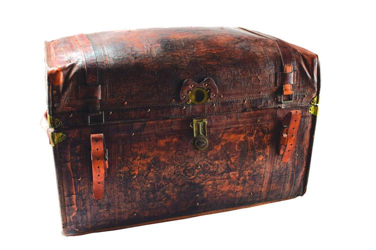 Auction of Old Tucson memorabilia owned by Robert Shelton