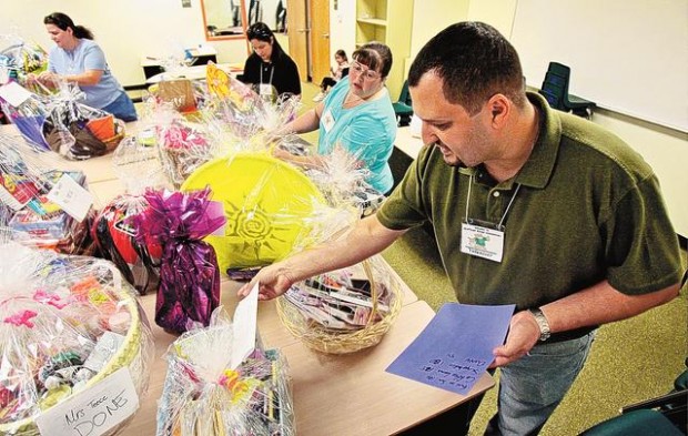 Vail, Sahuarita seek new schools  