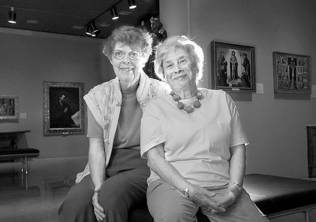 They'll help you see art  