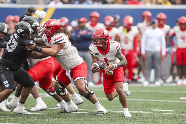 FOOTBALL-NCAA/