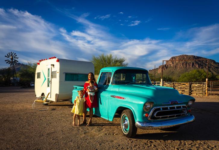 Mi Reina Mobile Boutique