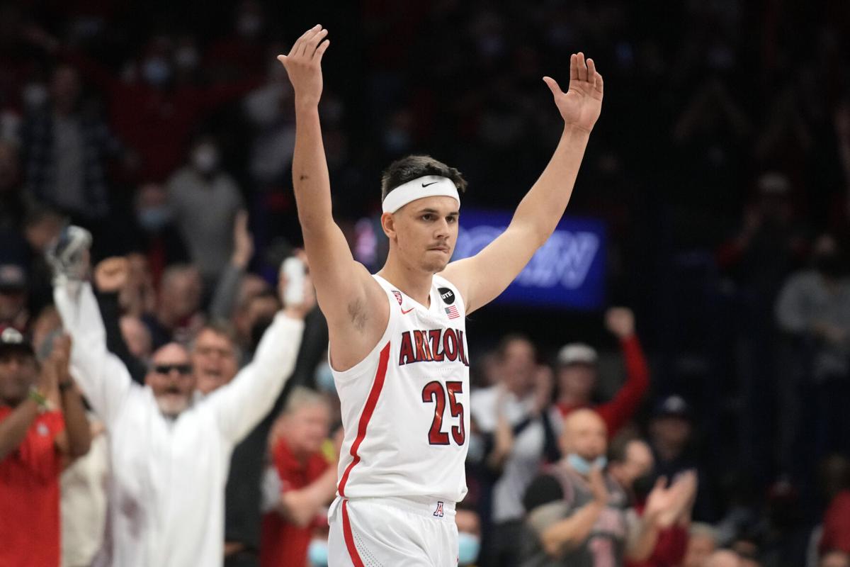 020422-tuc-spt-uabkbythenumbers-p1