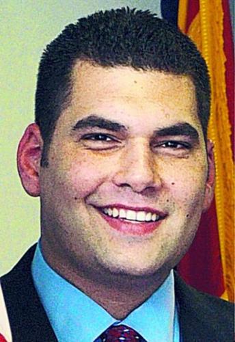 Oien says Glassman is enviro hypocrite  