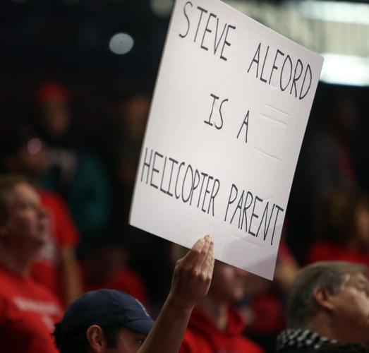 'College GameDay' signs