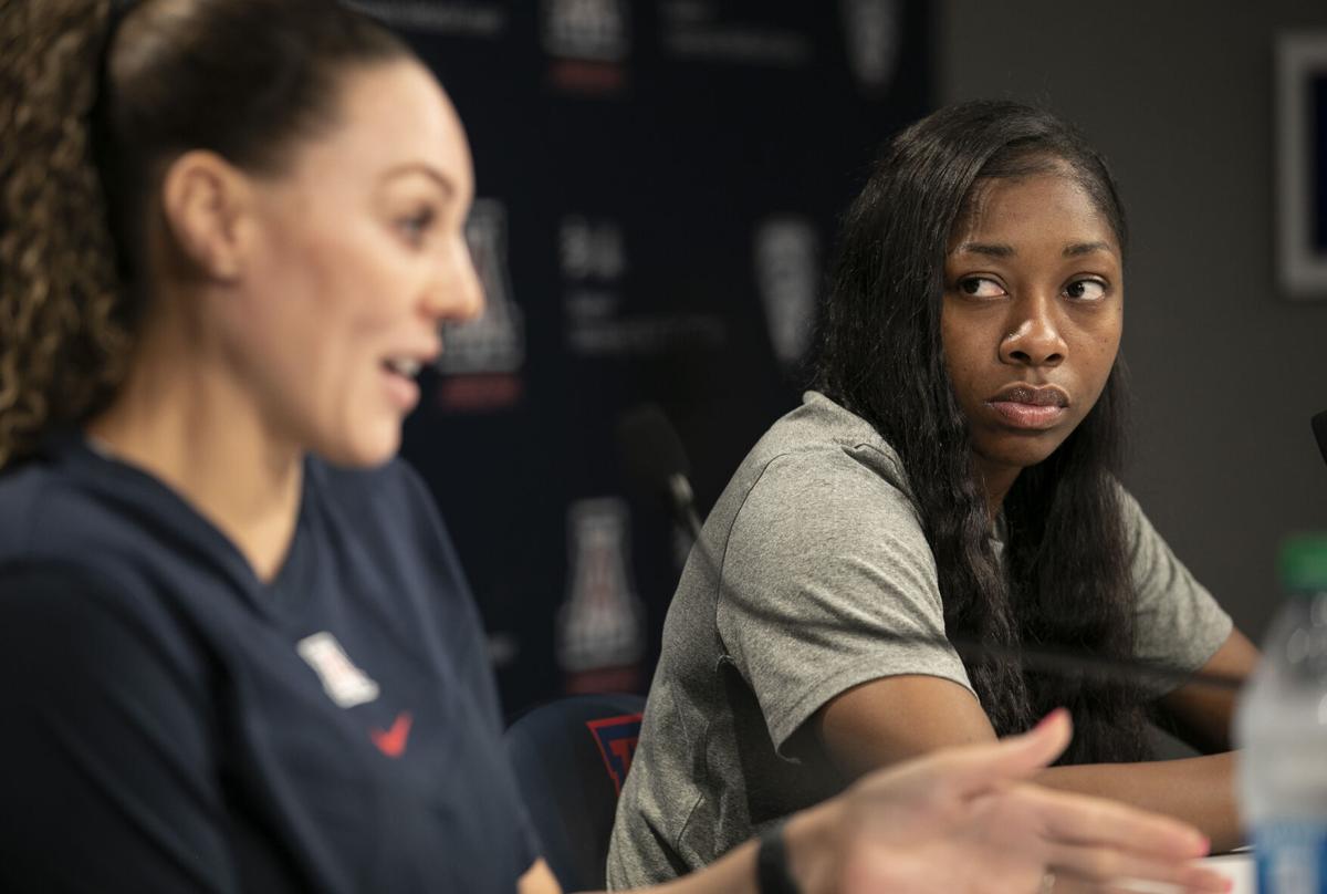 122122-tuc-spt-uawomenshoops-p1