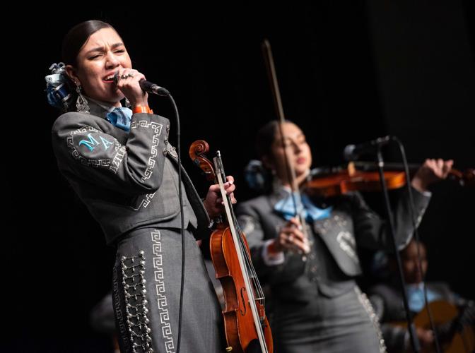 El Mariachi Vargas y la Sinfónica de Tucsón en la Conferencia del Mariachi