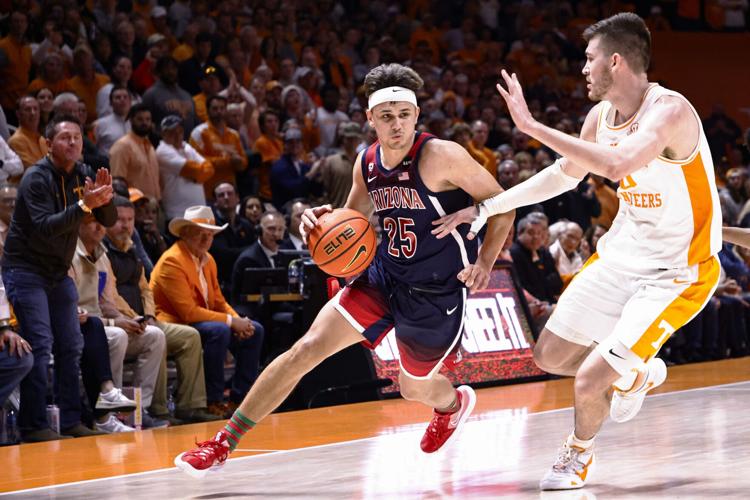 122421-tuc-spt-uabk-p3