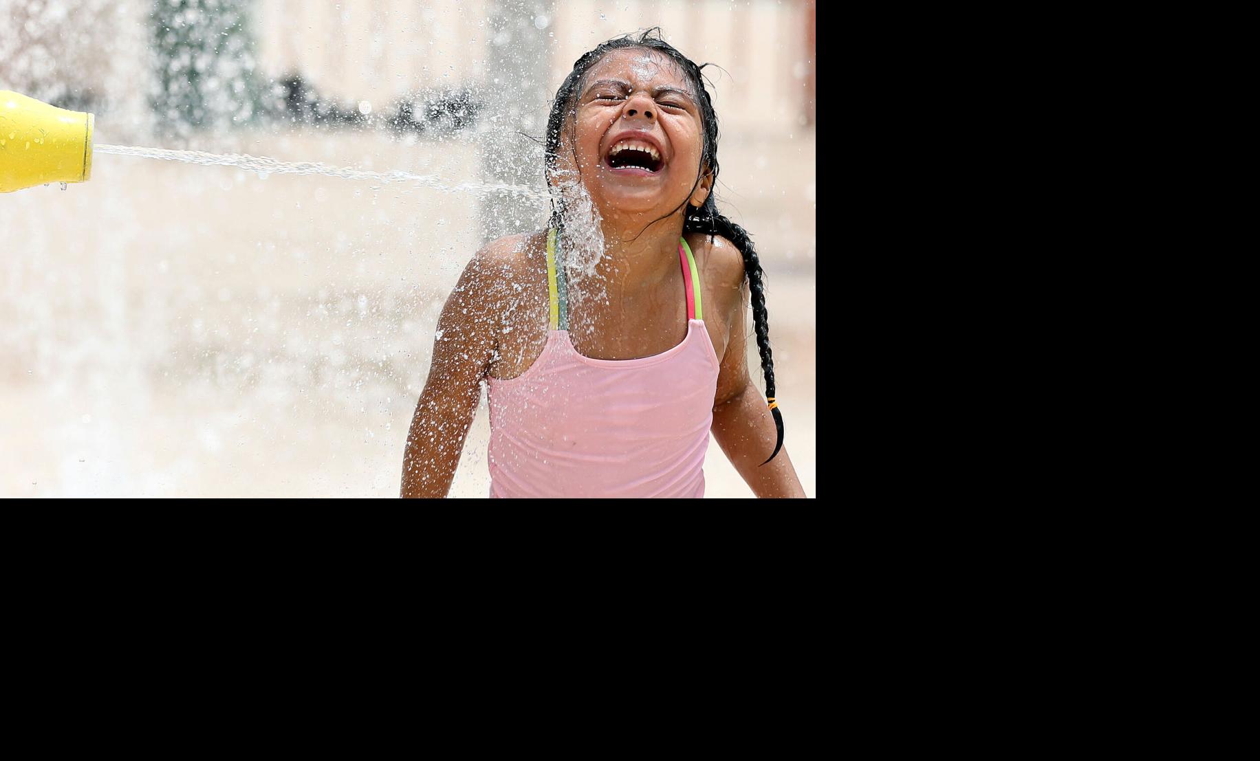 Hot weather in Tucson, 2024