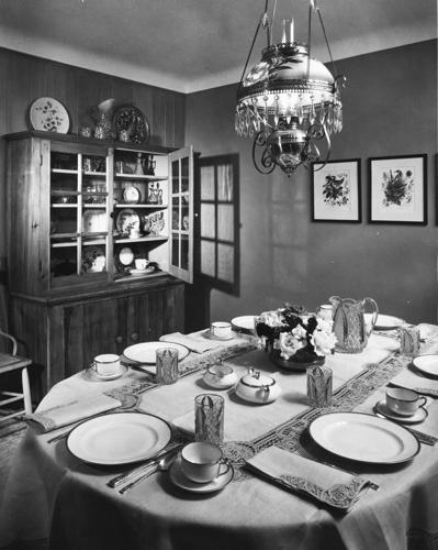 1962 photos: Antiques furnish home in Early American style