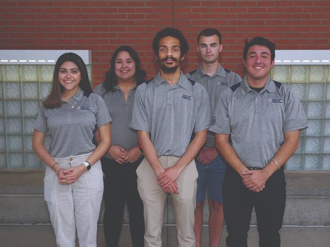 Alejandra Muñoz y su equipo