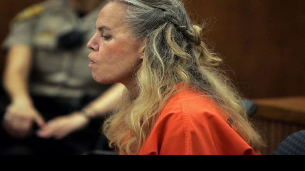 Trial begins in deadly Tucson car bombing