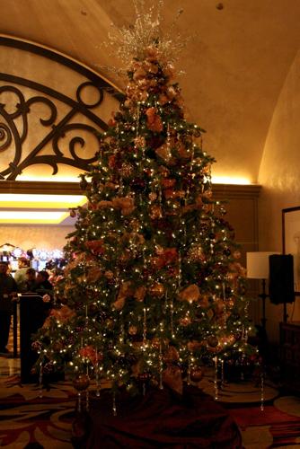 Casino del Sol Christmas tree