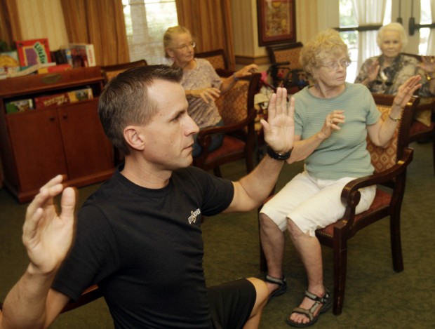 Seniors work it out in free class   