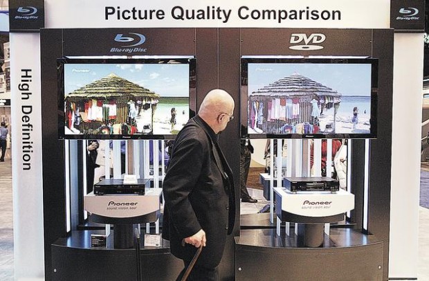 Format war may be inevitable for new DVDs  