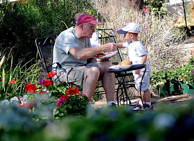 Enchanted Desert Garden reaches out to community   