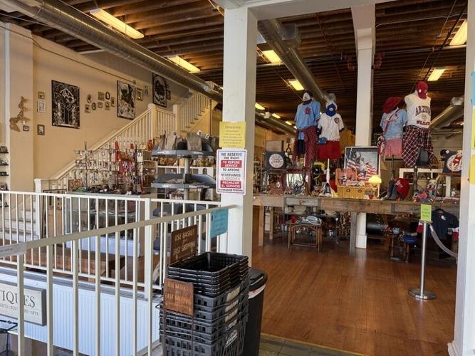 $25 Challenge: Sixth Avenue Antiques