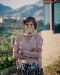 Local opinion: Why I shop at the dumpiest Wal-Mart in town