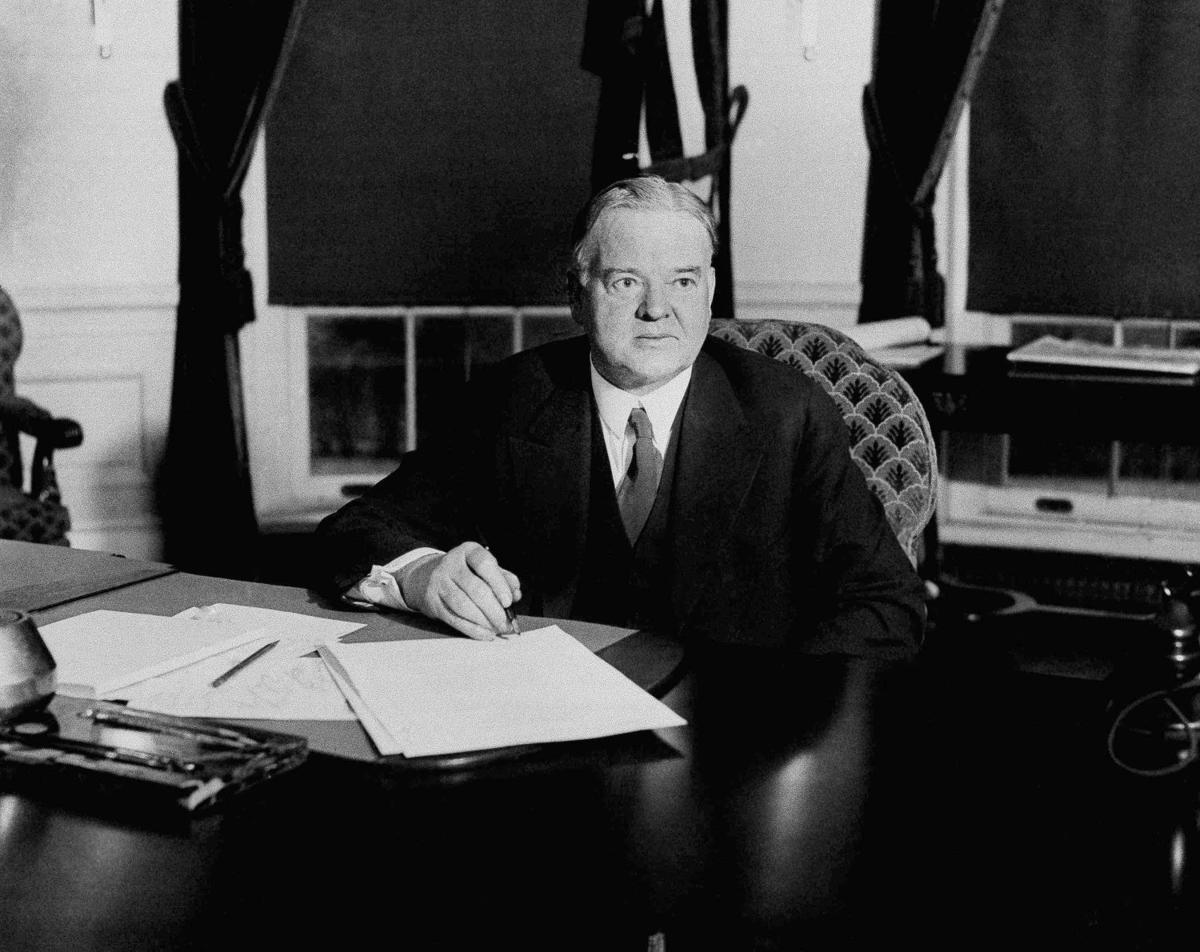 Slideshow Today In History, June 17