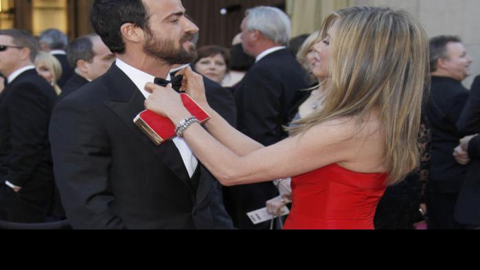 Photos: Jennifer Aniston, boyfriend &lsquo;already feel married&rsquo;