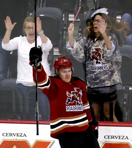 Roadrunners vs Griffins