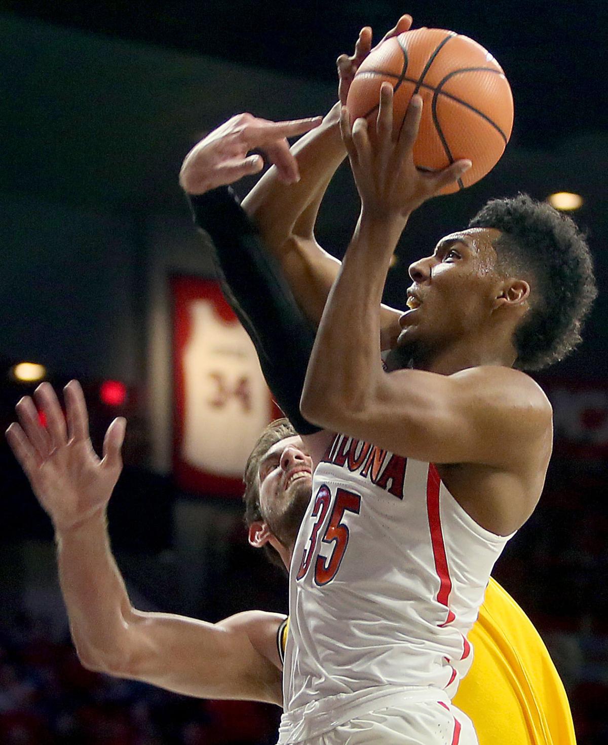 Trier Ayton Help Wildcats Eventually Pull Away From Umbc