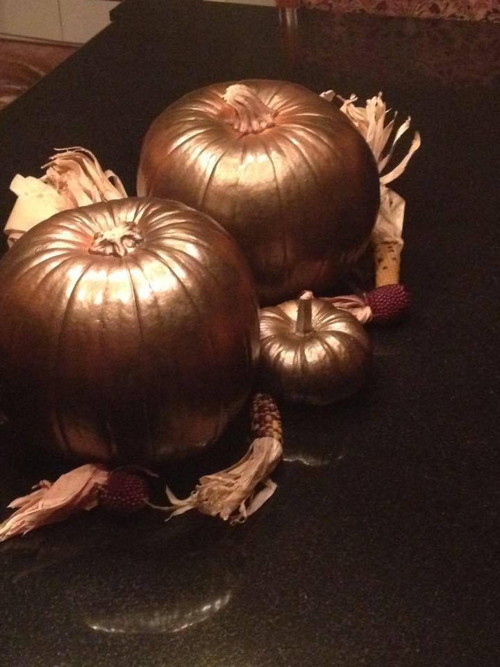 Autumn in Tucson decor: High-impact centerpiece