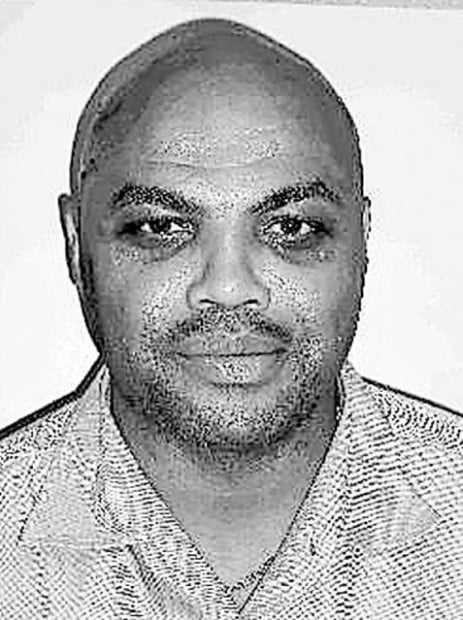 Ex-NBA great Barkley faces DUI count  