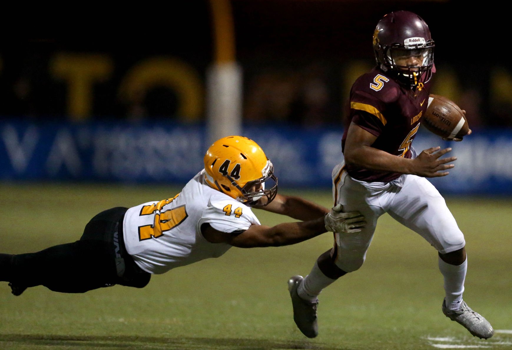 Photos: No. 4 Salpointe Catholic 48, No. 5 Tempe Marcos De Niza 6