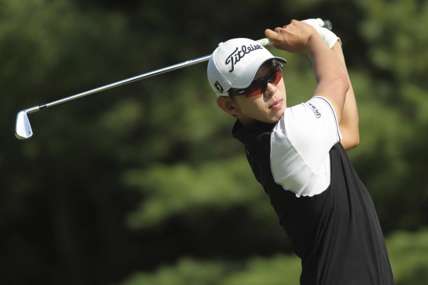 Golf: S. Korea's Noh takes lead; Tiger 2 back    