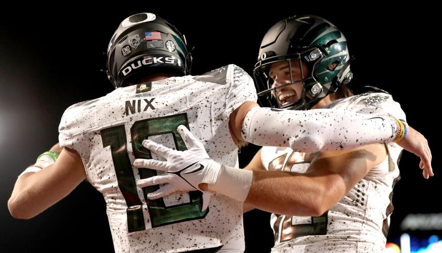 102022-tuc-spt-pac12hotline-p1