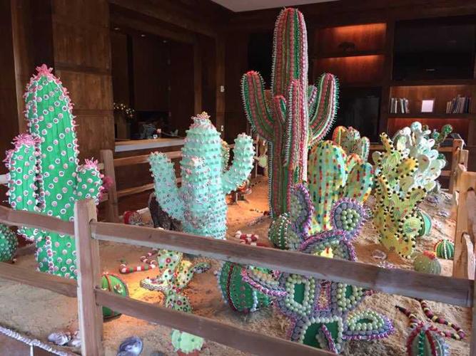 Cactus Garden 1.jpg (Spanish)