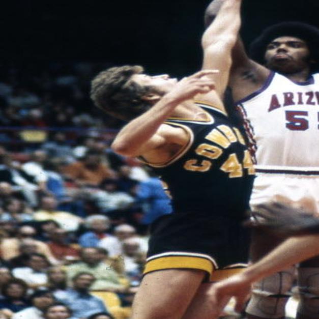 After His Nba Flight Big Bird Thrived In Tucson Nba Tucson Com