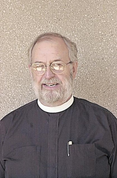 Retiring rector oversaw merger of 2 Episcopal parishes  