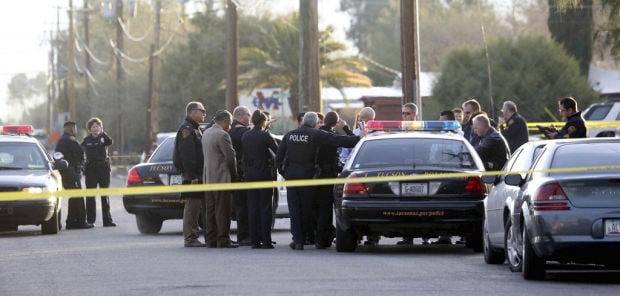 Tucson police kill man suspected in slew of robberies    