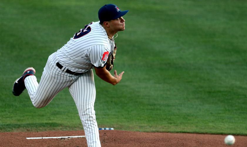 060921-tuc-spt-ua-baseball-p1