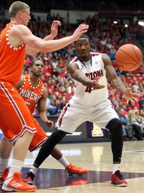 Arizona Wildcats 72, UTEP 51