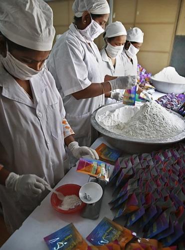 Bangladesh gives world lifesaving diarrhea cure   
