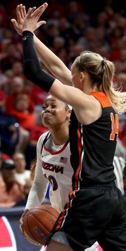 032519-spt-ua womens hoops-p12.jpg