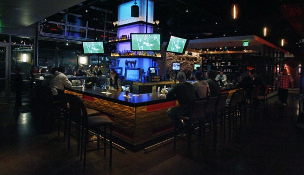 Foothills Mall sports grill shuts doors abruptly    