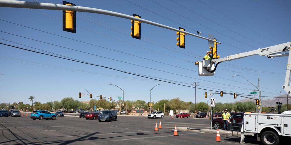 Tucson adding blue lights to some intersections