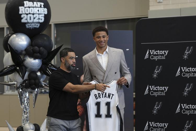 Spurs Draft Basketball