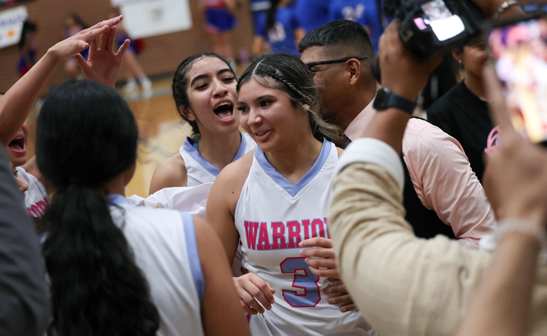 America Cazares breaks record