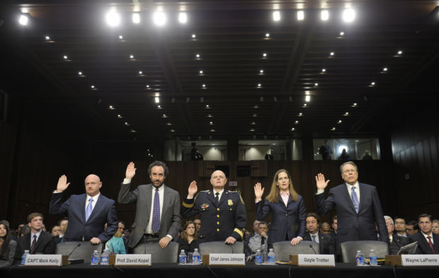 Giffords asks Senate to act on gun control