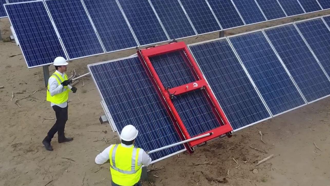 Tucson Tech Locally Made Device For Cleaning Solar Panels Saves Money Water Business News Tucson Com