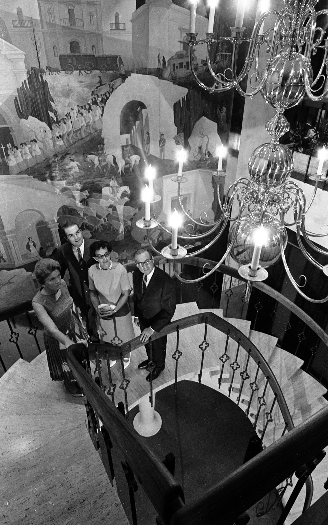 Photos The Old Pueblo Club on the 21st floor above Tucson in 1966