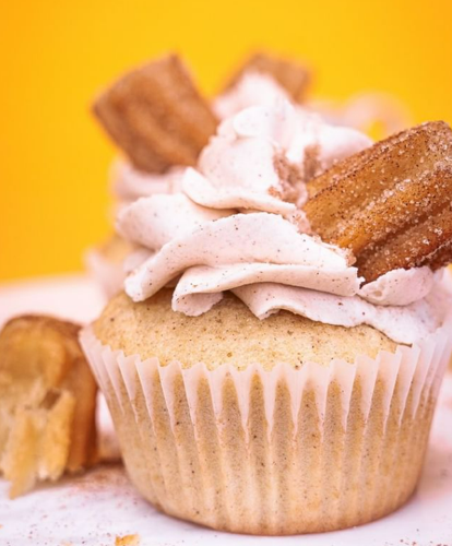 Nosh churro cupcake