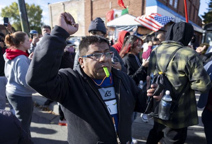 Inside Chicago’s growing ICE resistance movement