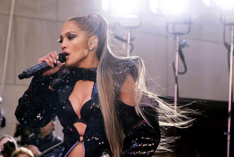 JLo entre los mejor pagados de Billboard