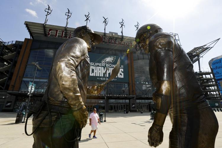 Philly Special: Bud Light unveils Nick Foles statue in Philadelphia